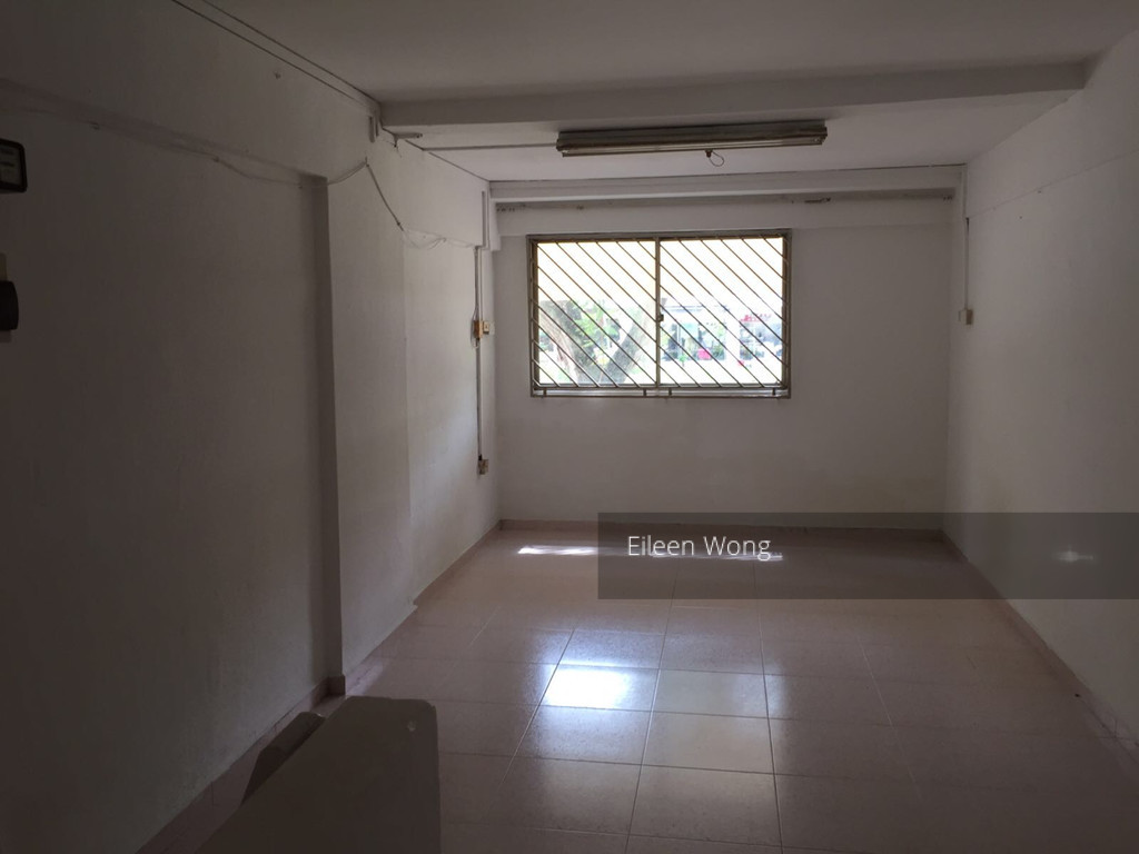 Yishun Street 22 thumbnail photo